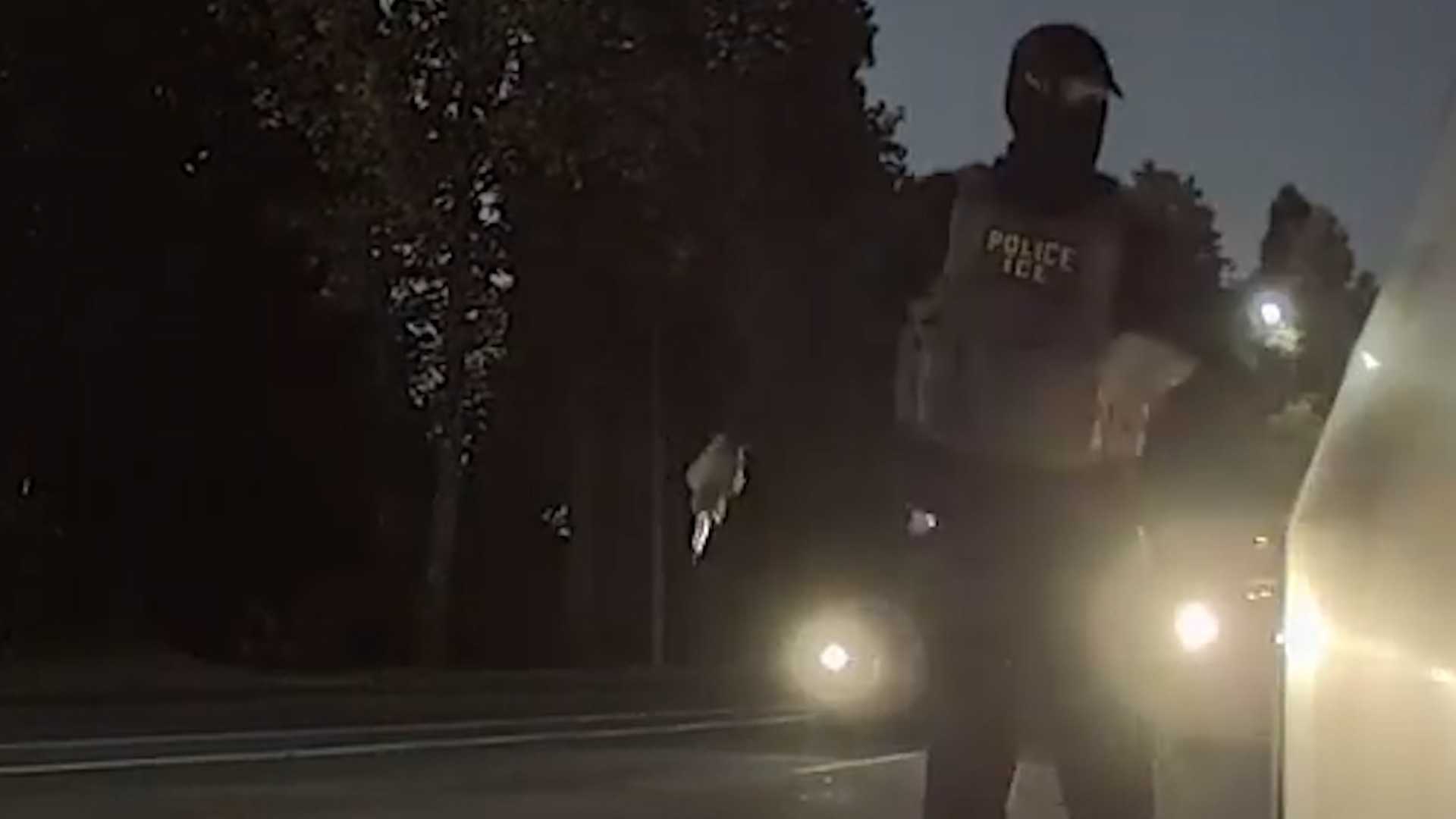 ACLU releases video of ICE agent slashing tires of a legal observer in Oregon — Mason Community news